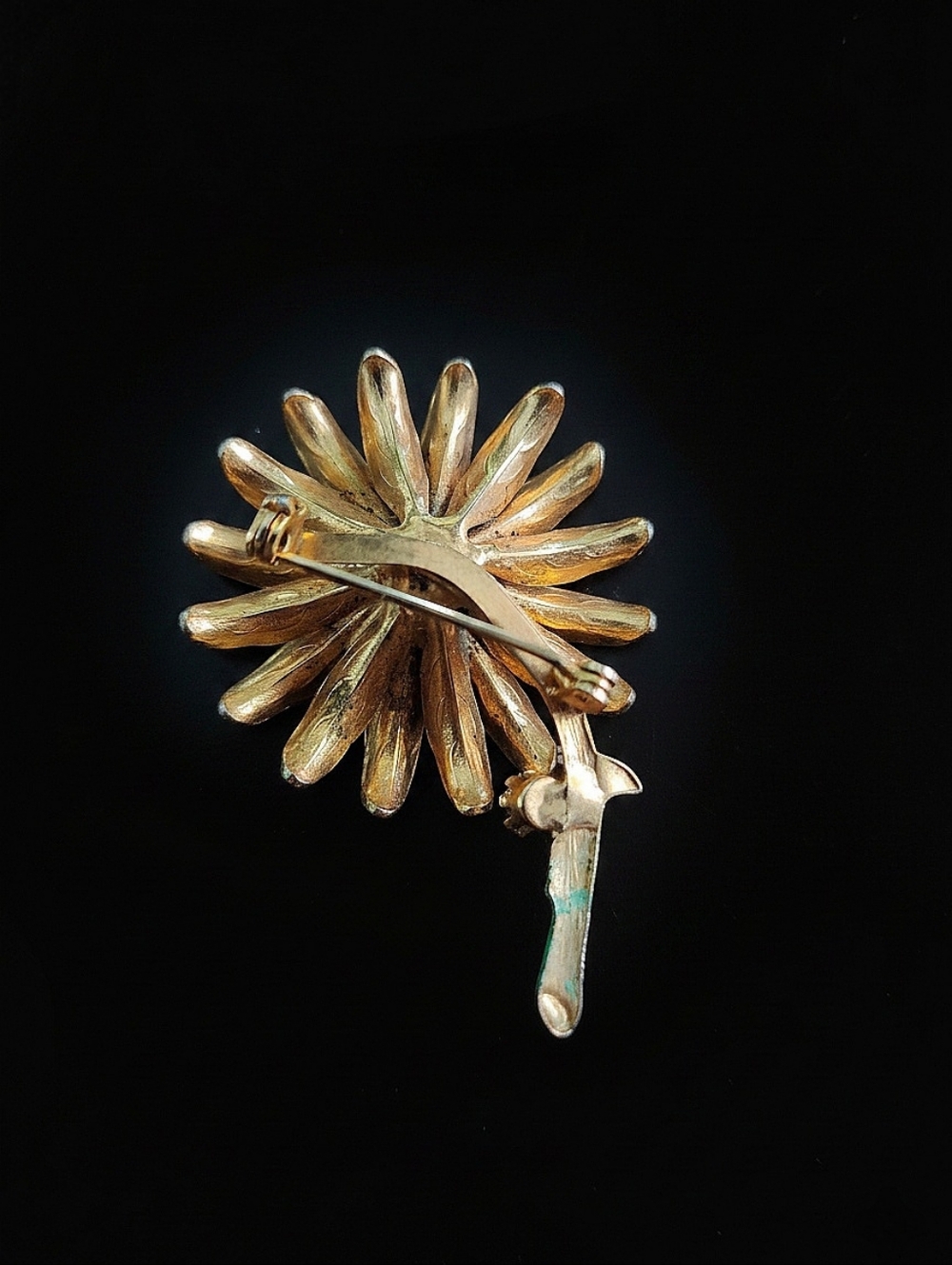 Vintage 1950's Flower Brooch - Picture 6 of 6